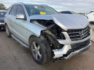 View Auto part Radiator Support Mercedes M Class 2012