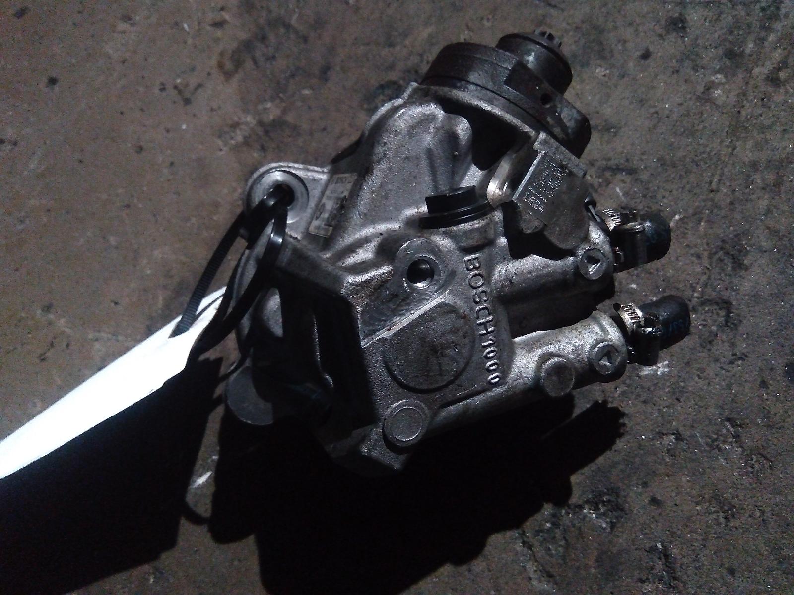 View Auto part Injector Pump Bmw 3 Series 2011