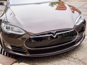 Tesla S