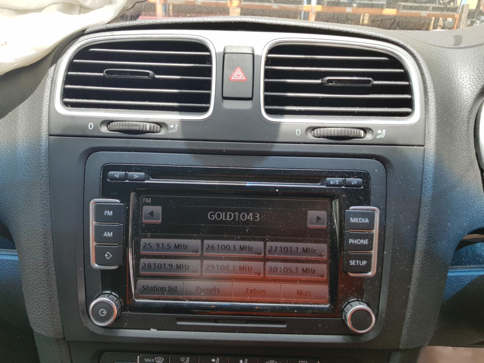 View Auto part Trans/Gearbox Volkswagen Golf 2011