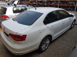 View Auto part Bonnet Hinge/Strut Volkswagen Jetta 2015