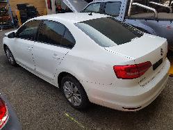 View Auto part Bonnet Hinge/Strut Volkswagen Jetta 2015