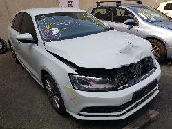 View Auto part Bonnet Hinge/Strut Volkswagen Jetta 2015
