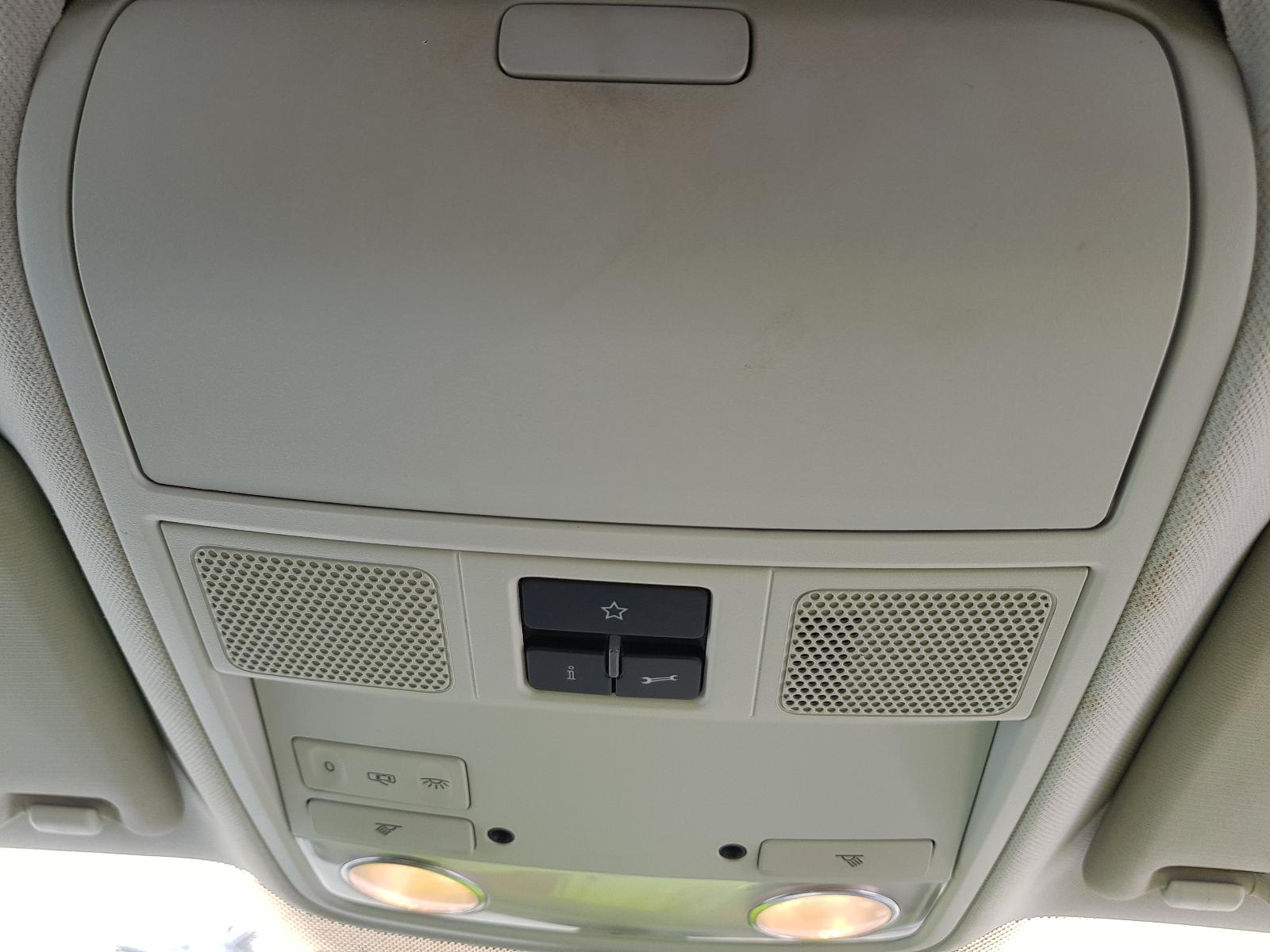 View Auto part Sunvisor Volkswagen Golf 2011