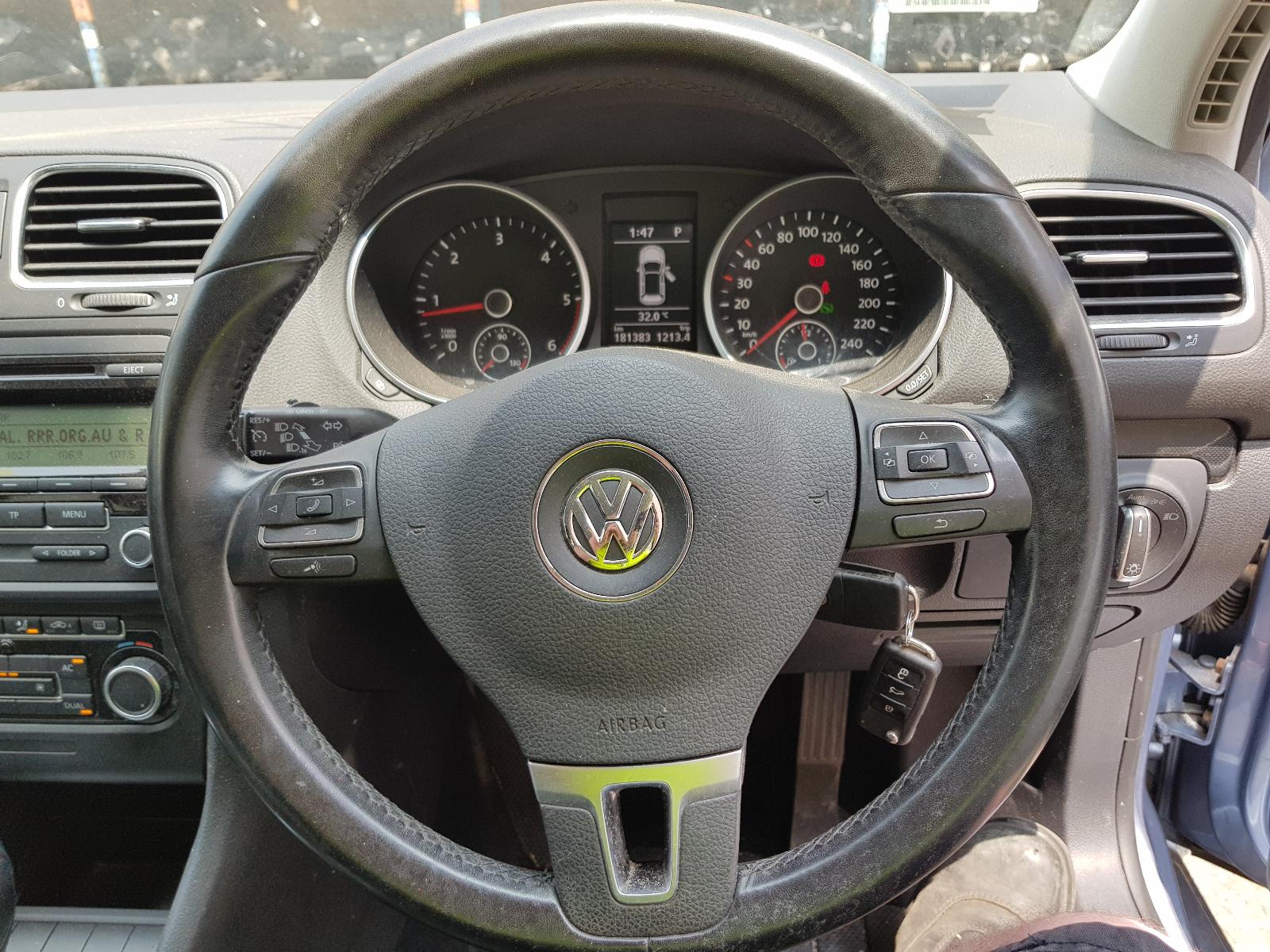 View Auto part Sunvisor Volkswagen Golf 2011