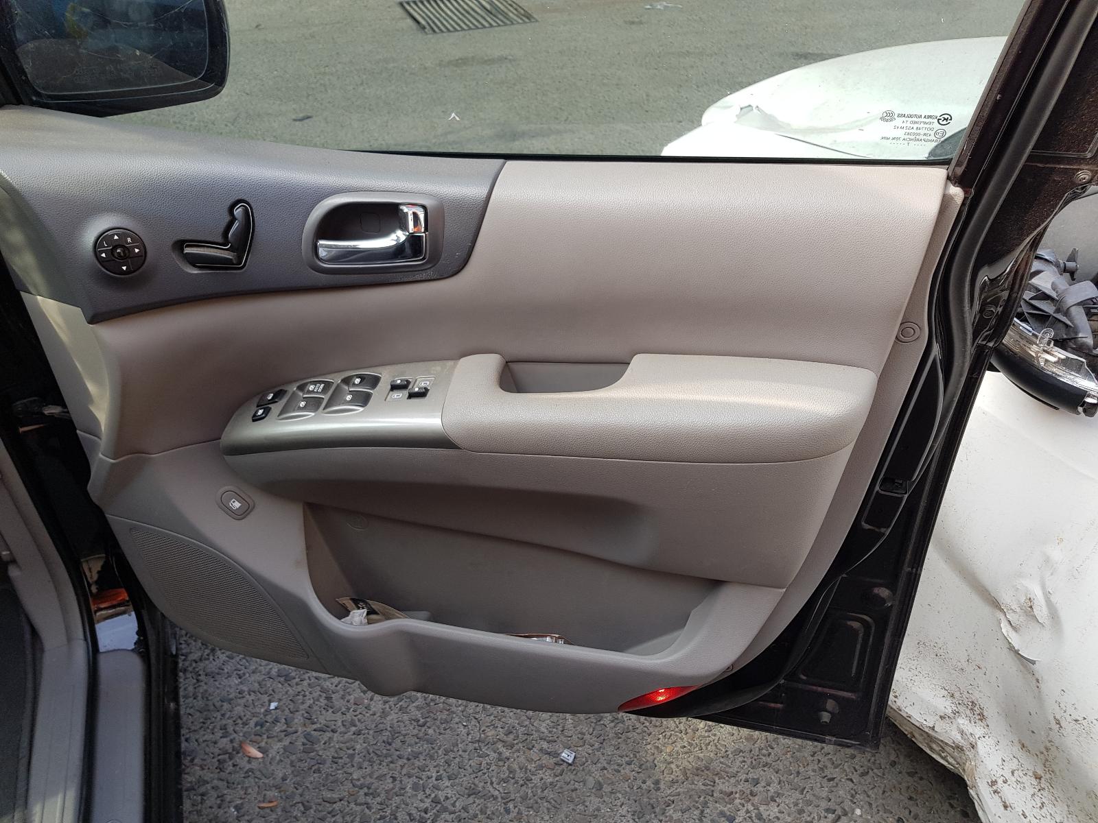 View Auto part Pwr Dr Wind Switch Kia Carnival/grand Carnival 2007