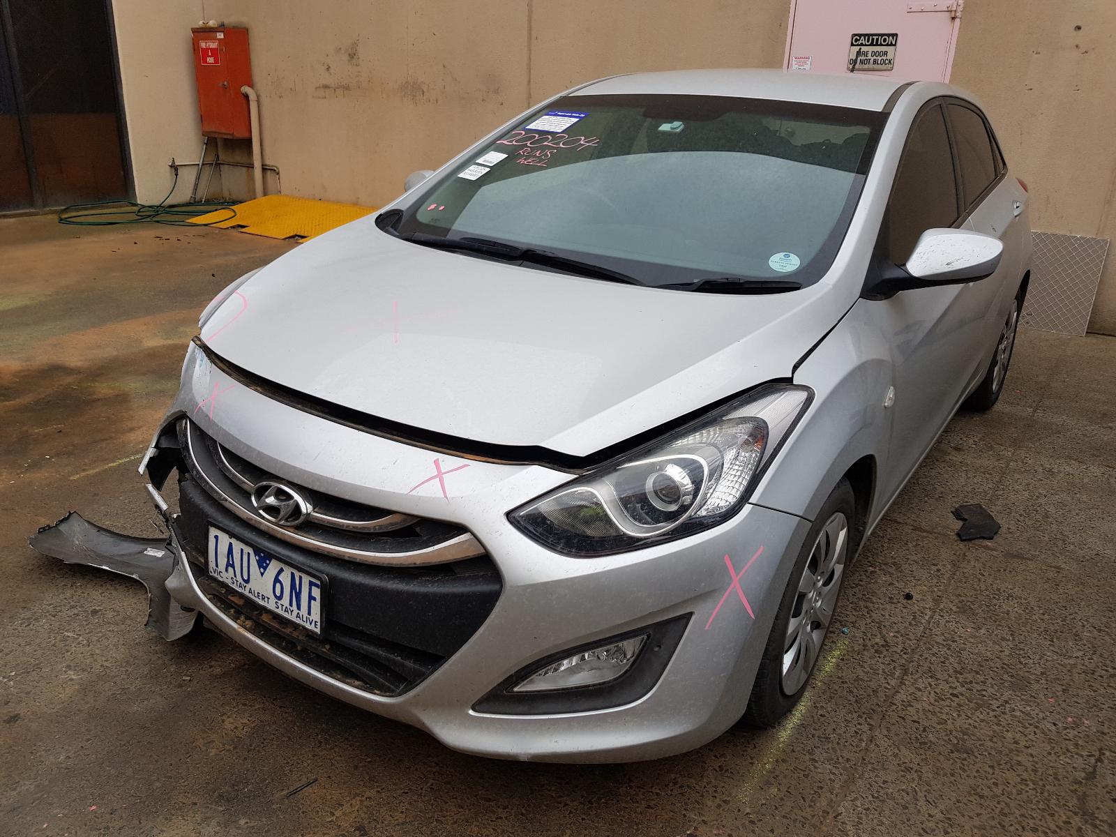 View Auto part Left Driveshaft Hyundai I30 2013