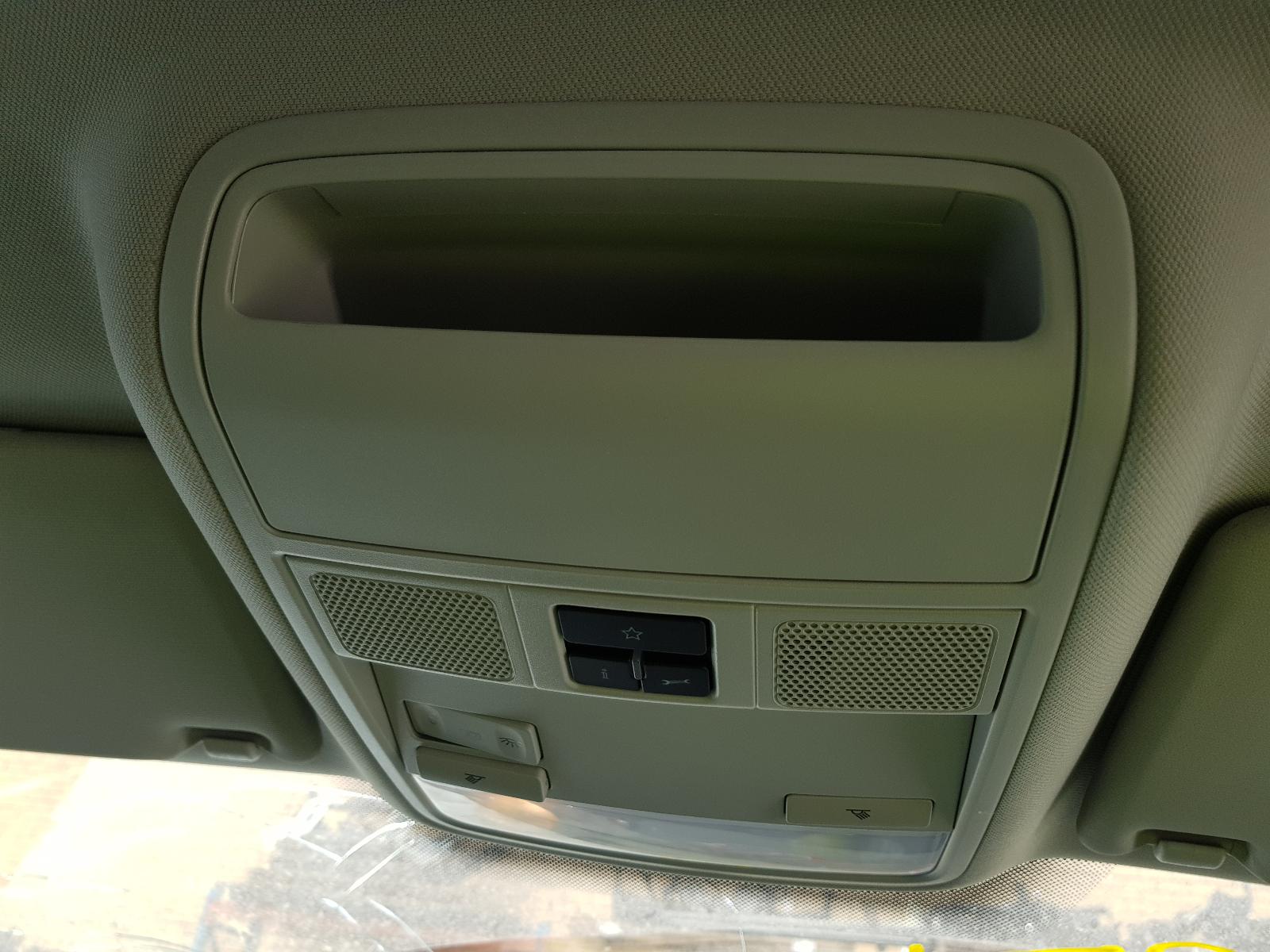 View Auto part Starter Volkswagen Golf 2012