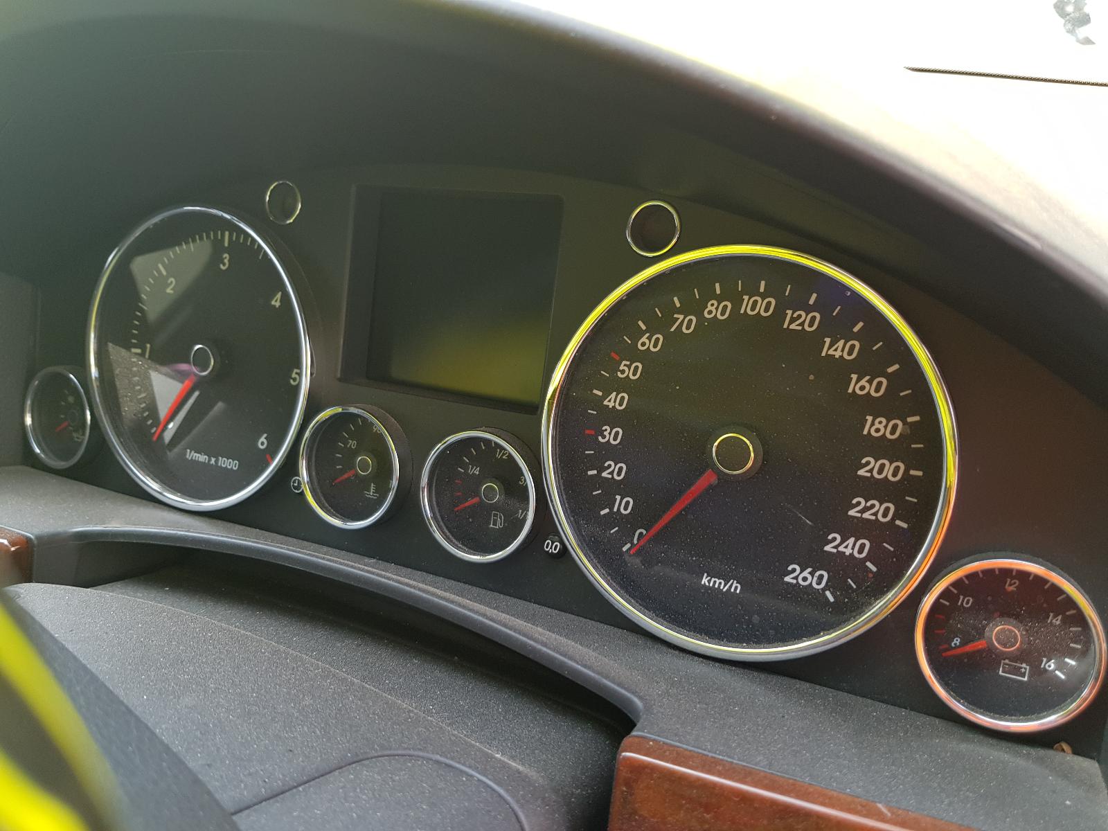 View Auto part Bonnet Volkswagen Touareg 2005