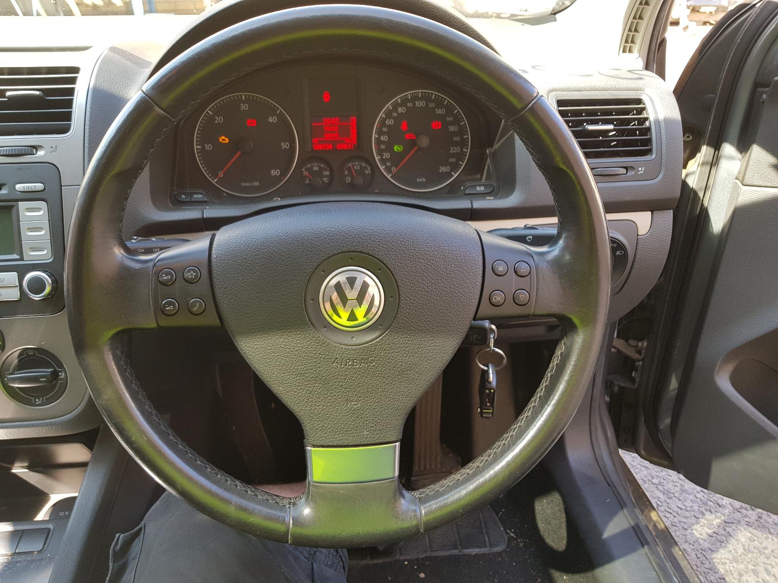 2008 Volkswagen Golf Rear Garnish View Auto part Rear Garnish Volkswagen Golf 2008