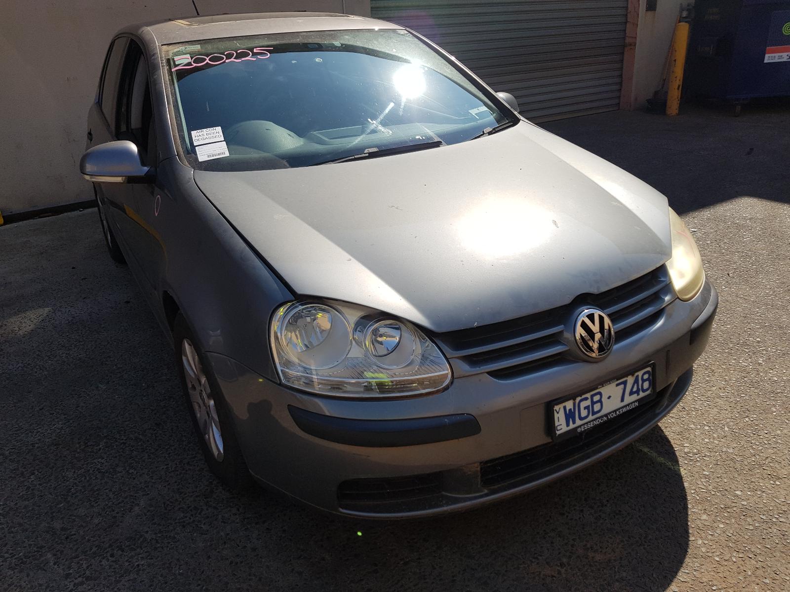 2008 Volkswagen Golf Rear Garnish View Auto part Rear Garnish Volkswagen Golf 2008