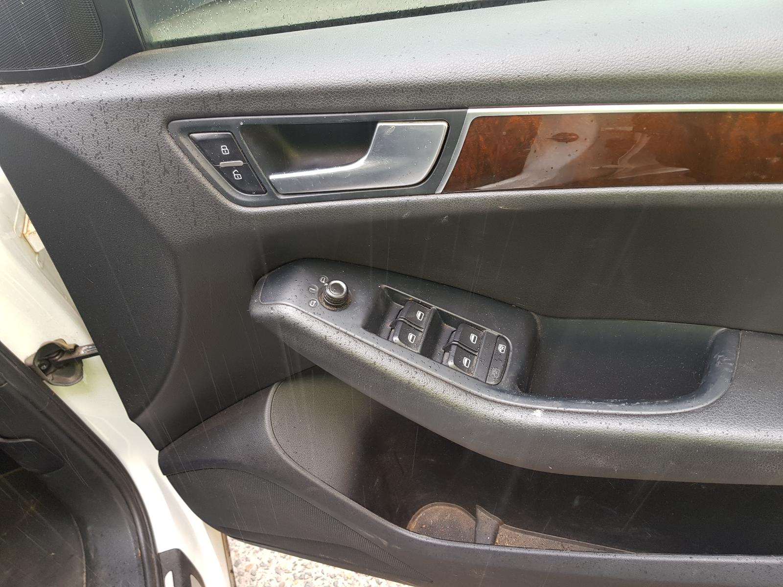 View Auto part Fan Audi Q5 2010