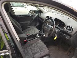 View Auto part Bonnet Hinge/Strut Volkswagen Golf 2011