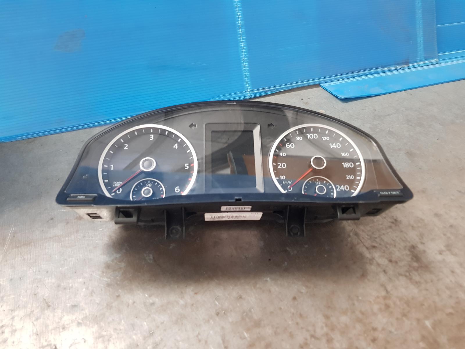 View Auto part Instrument Cluster Volkswagen Tiguan 2012