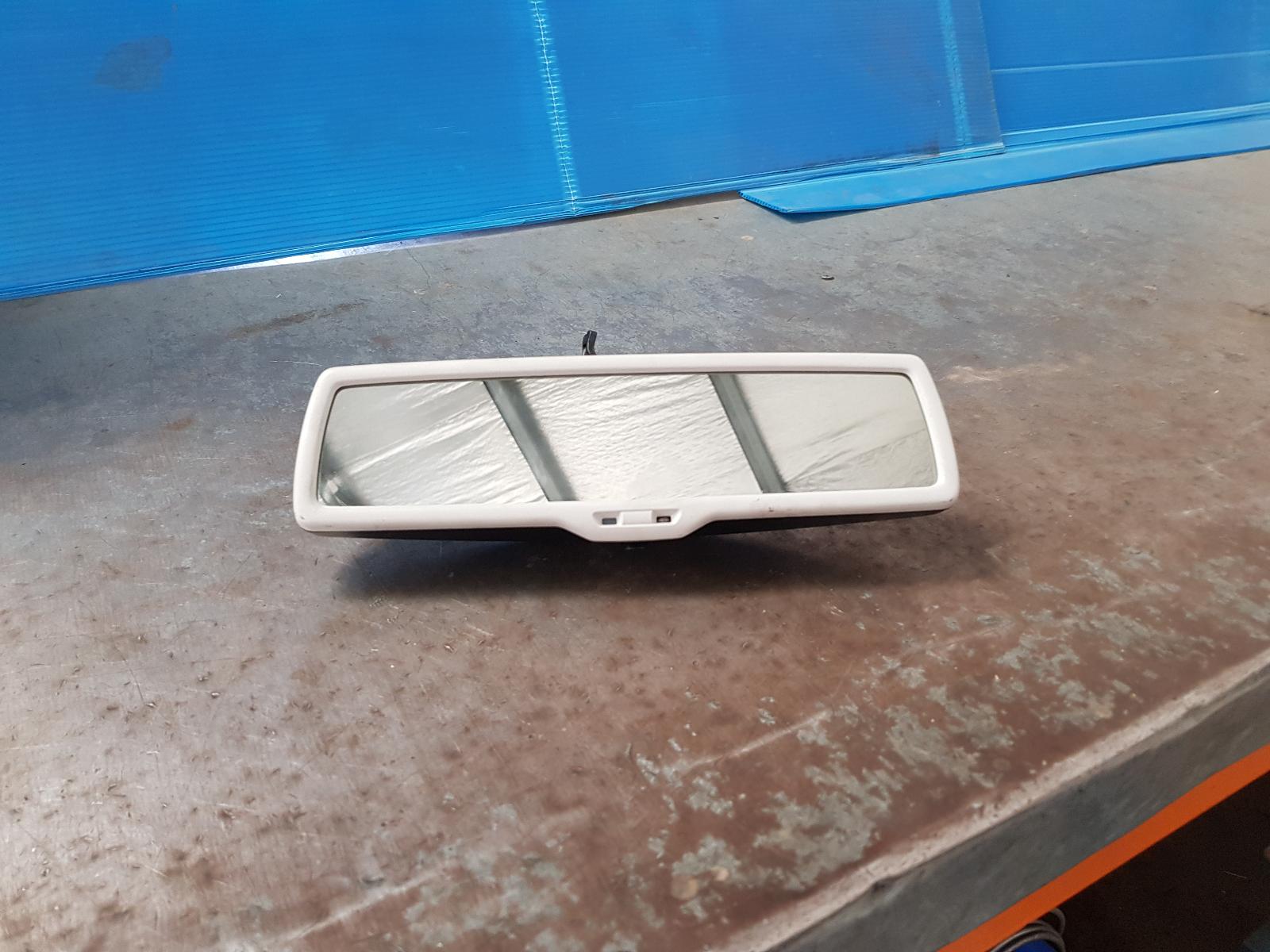 View Auto part Interior Mirror Volkswagen Tiguan 2012