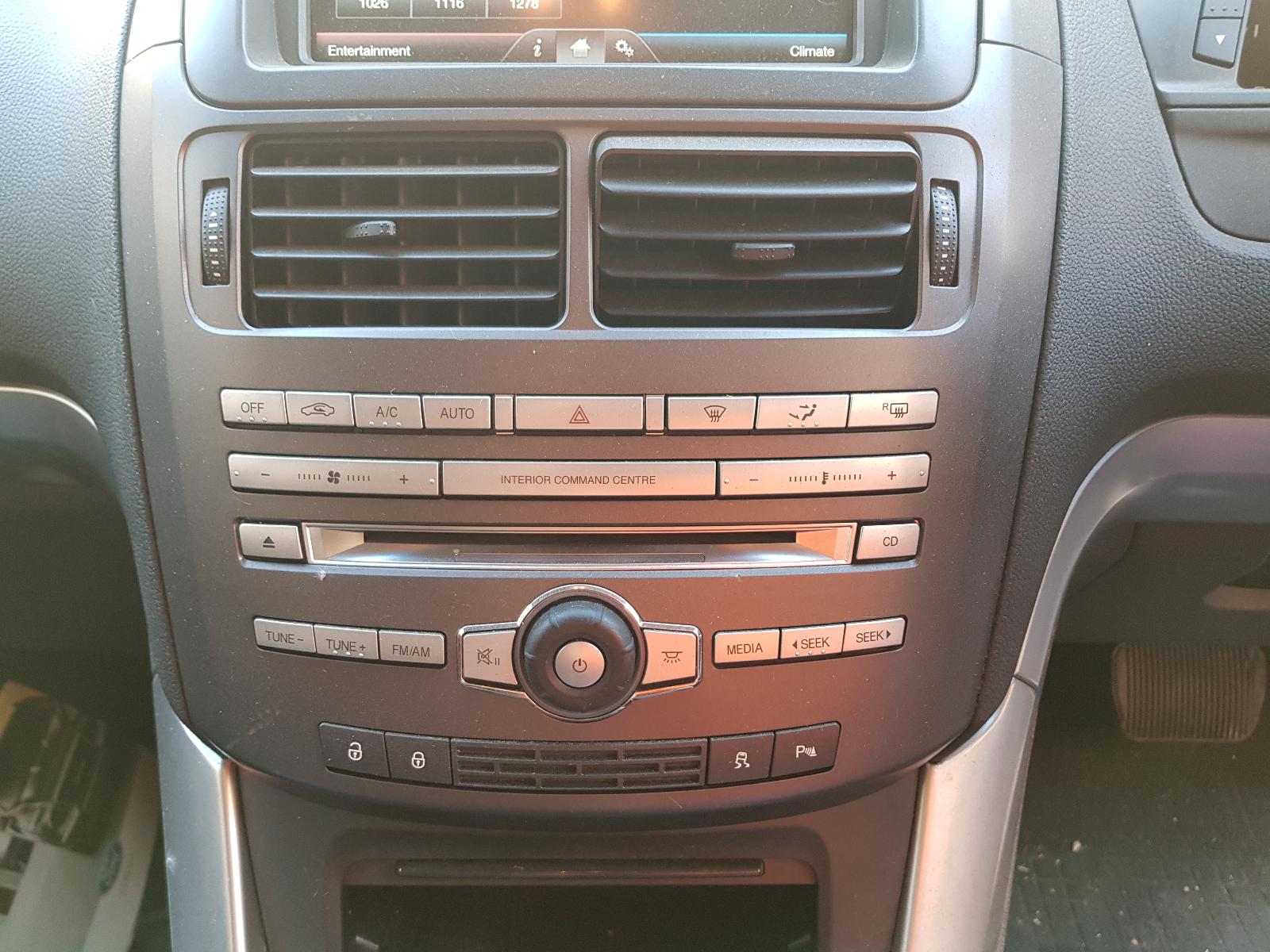 View Auto part Instrument Cluster Ford Territory 2016