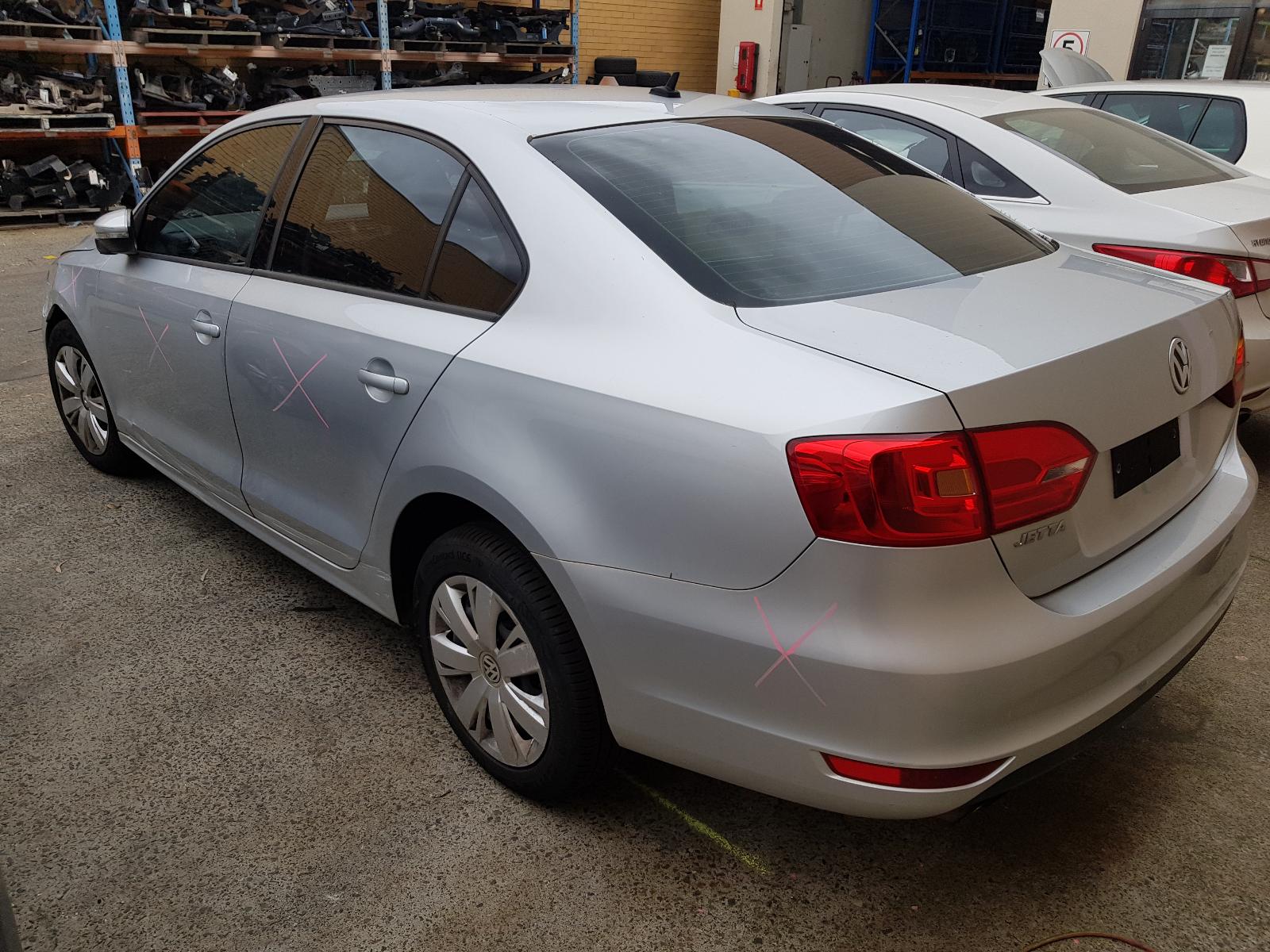 2012 Volkswagen Jetta Rear Garnish View Auto part Rear Garnish Volkswagen Jetta 2012