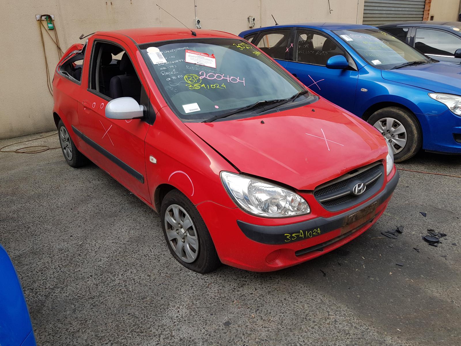 2009 Hyundai Getz Left Front Strut View Auto part Left Front Strut Hyundai Getz 2009