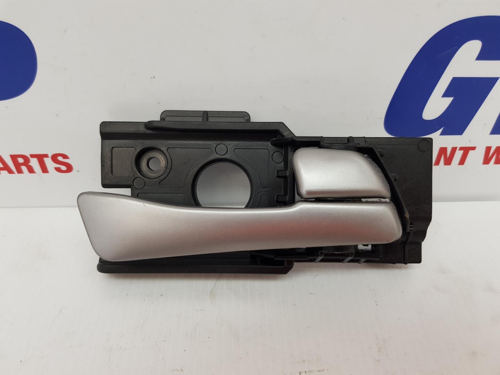 View Auto part Door Handle Hyundai Accent 2018