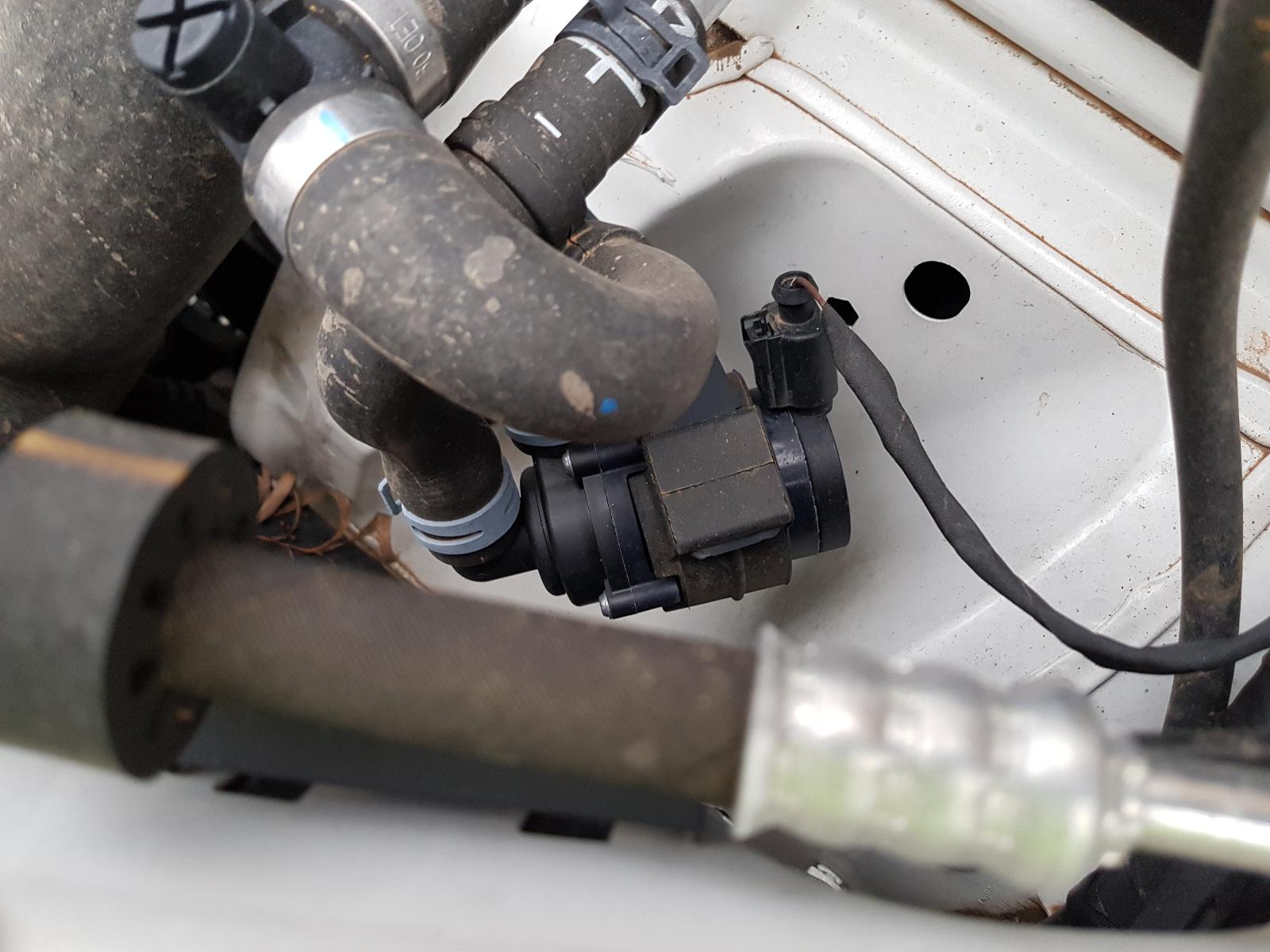 View Auto part Adblue Pump Volkswagen Amarok 2019