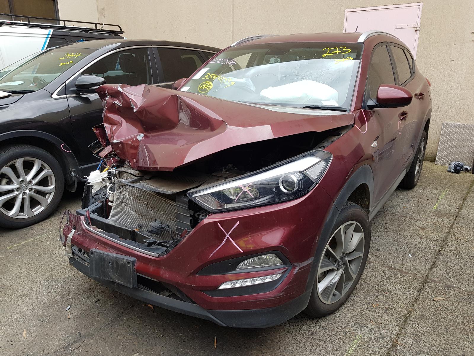 2017 Hyundai Tucson Fuel Door / Filler View Auto part Fuel Door / Filler Hyundai Tucson 2017