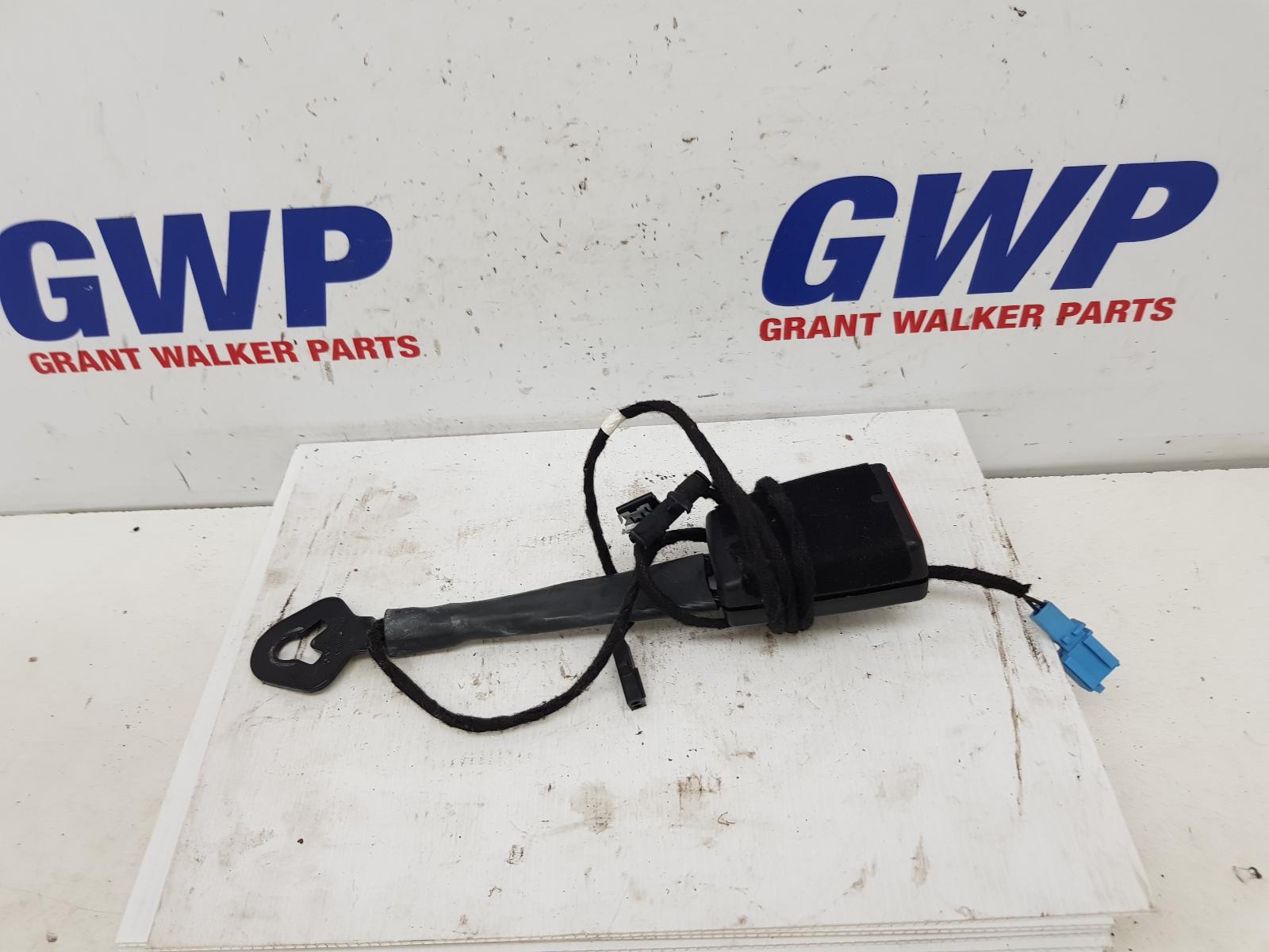 2015 Volkswagen Jetta Seatbelt/Stalk View Auto part Seatbelt/Stalk Volkswagen Jetta 2015
