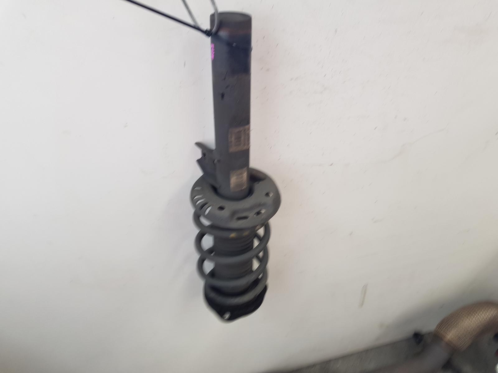 View Auto part Right Front Strut Volkswagen Golf 2012