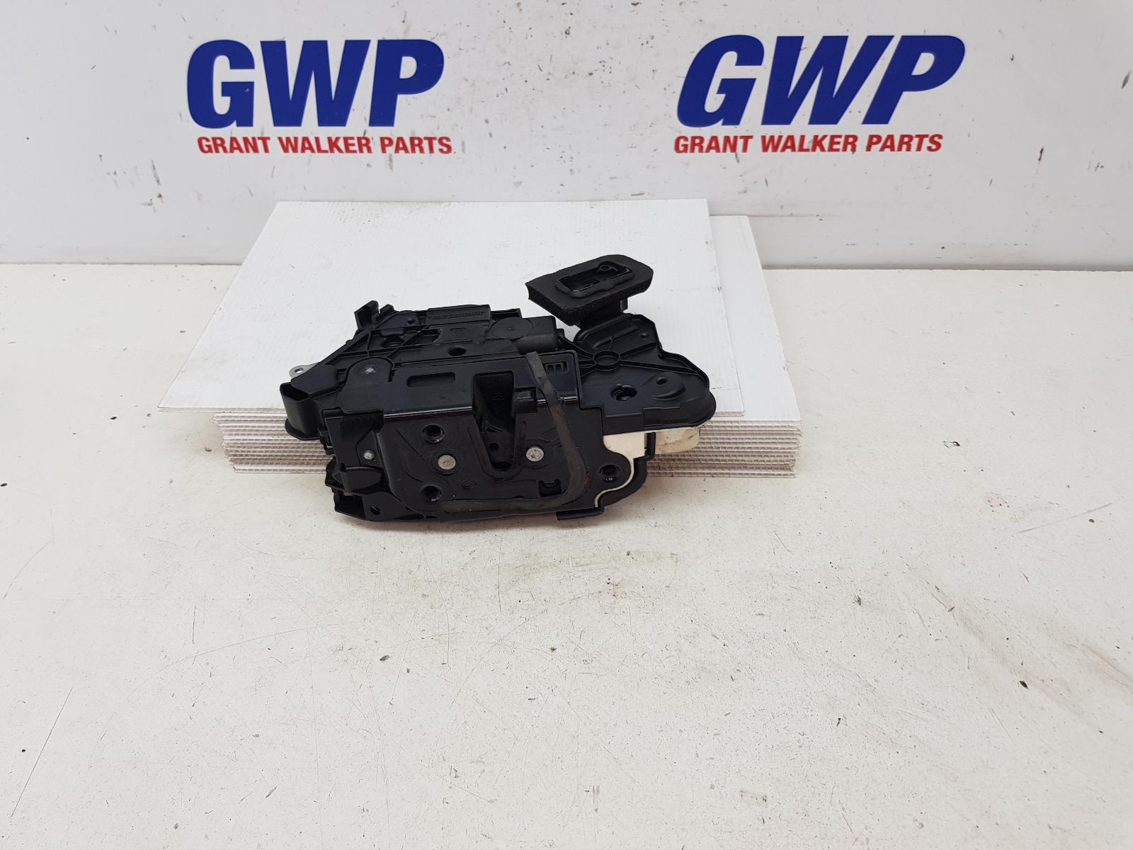 View Auto part Door/Boot/Gate Lock Volkswagen Golf 2012