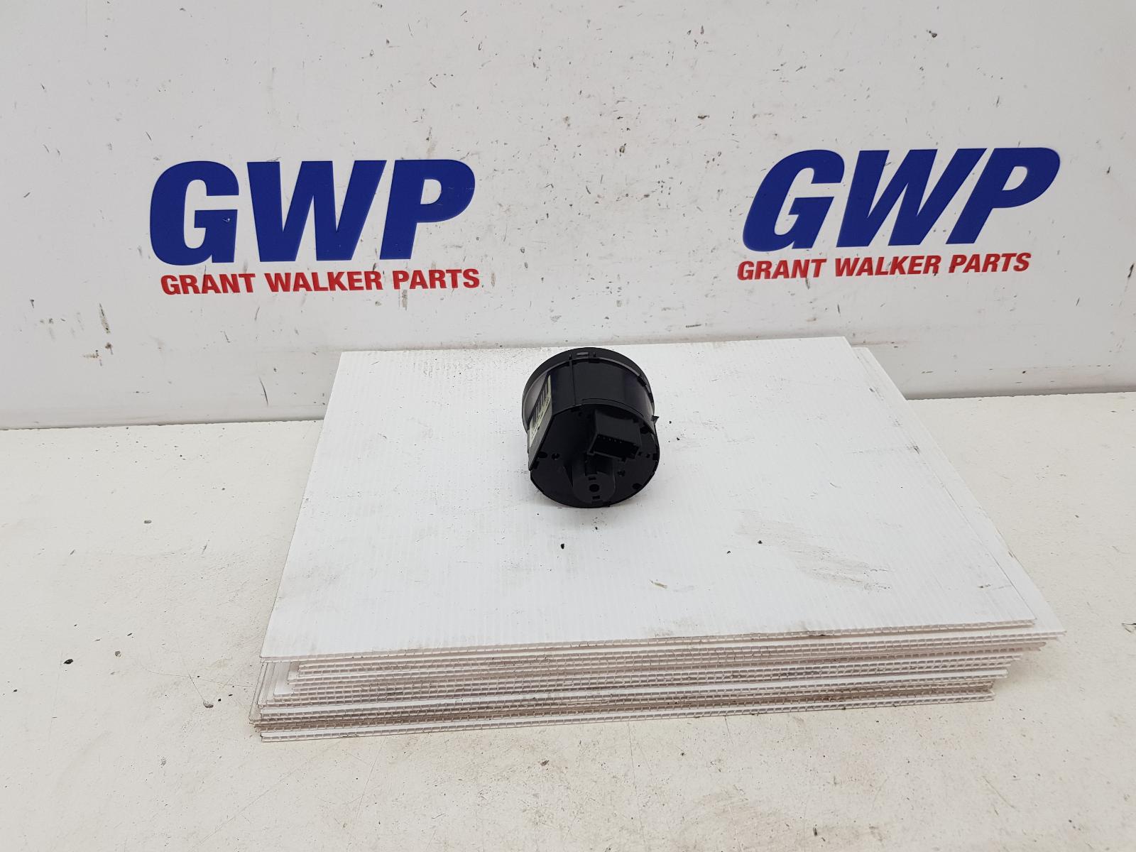 View Auto part Combination Switch Volkswagen Golf 2012