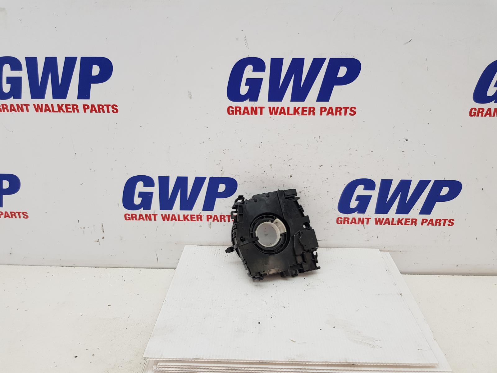 View Auto part Airbag Module/Sensor Volkswagen Golf 2012