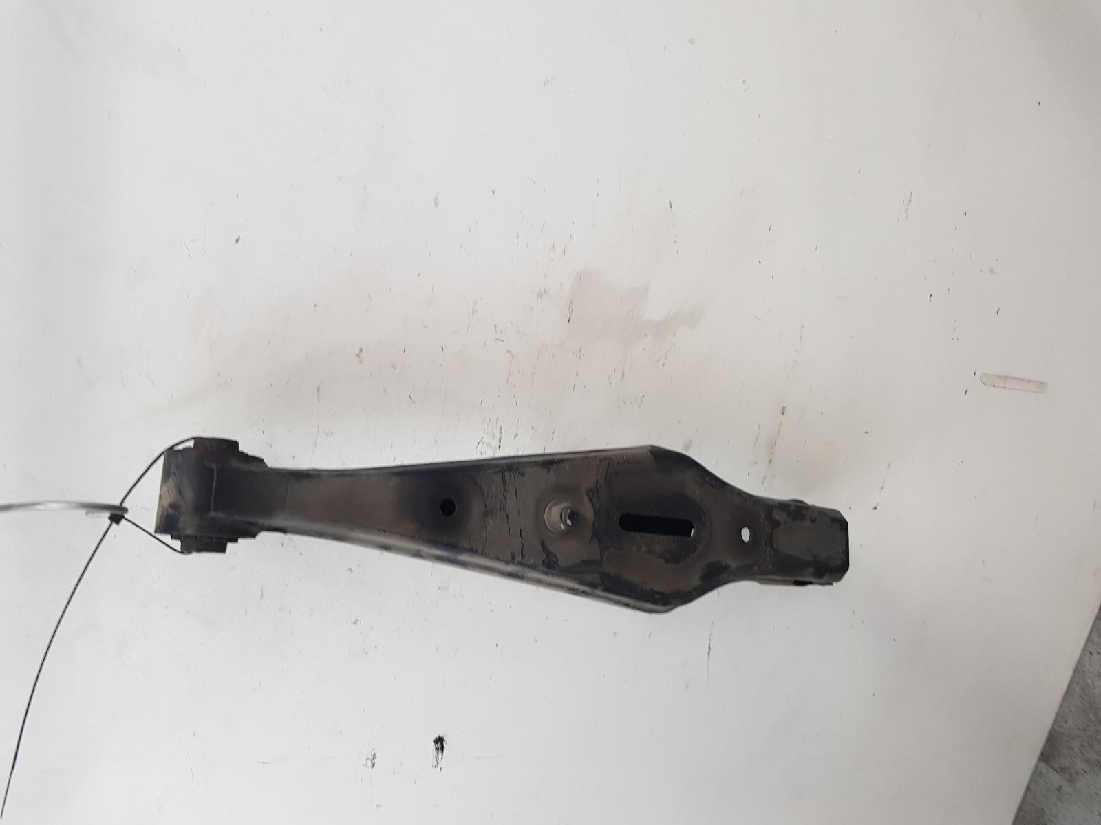 2017 Hyundai Tucson Right Rear Trailing Arm View Auto part Right Rear Trailing Arm Hyundai Tucson 2017