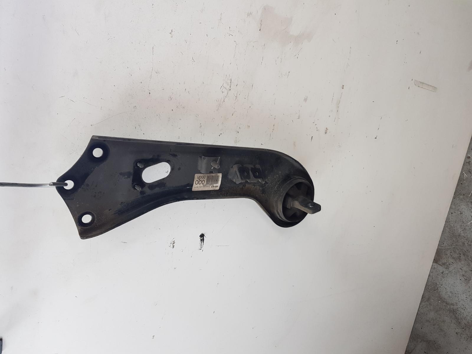 2017 Hyundai Tucson Right Rear Trailing Arm View Auto part Right Rear Trailing Arm Hyundai Tucson 2017