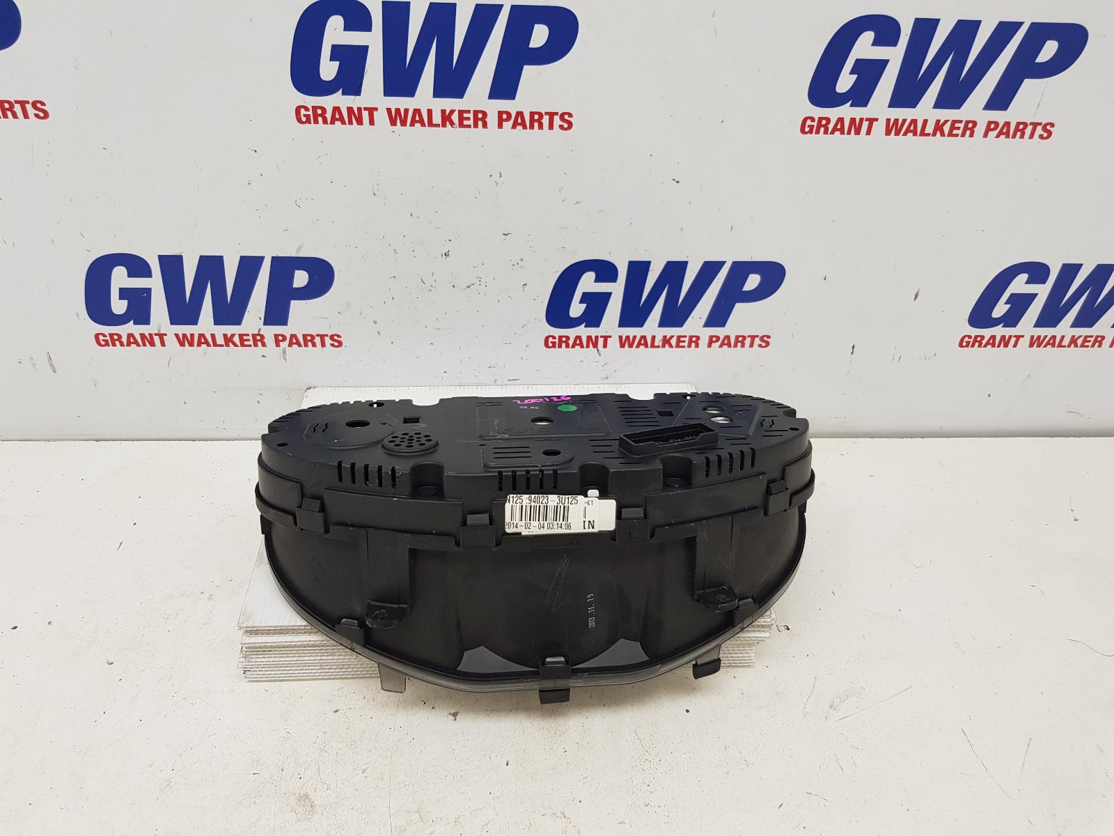 2014 Kia Sportage Instrument Cluster View Auto part Instrument Cluster Kia Sportage 2014