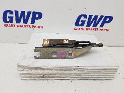 View Auto part Bonnet Hinge/Strut Volkswagen Golf 2012