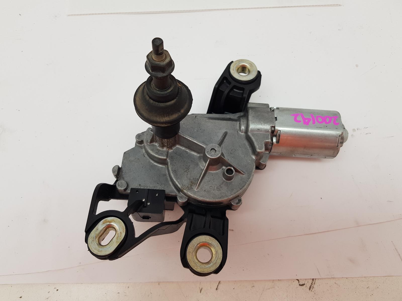 View Auto part Wiper Motor Volkswagen Golf 2012