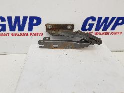 View Auto part Bonnet Hinge/Strut Volkswagen Golf 2008