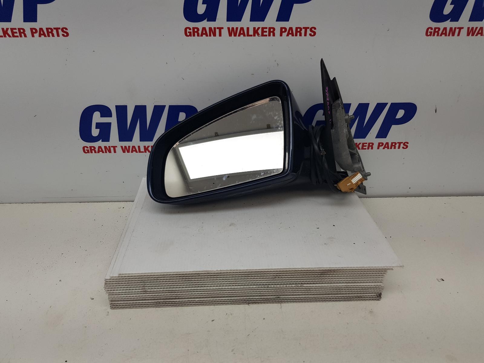 View Auto part Left Door Mirror Audi A4 2006