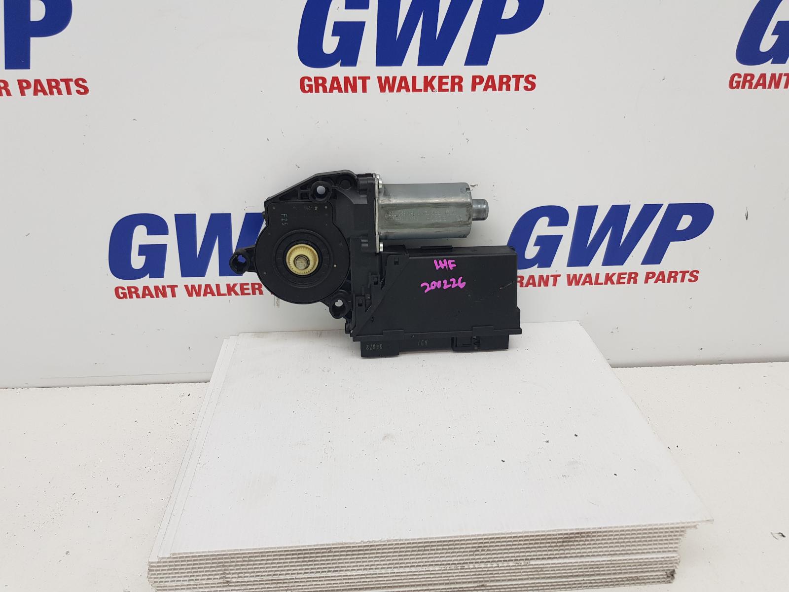 View Auto part Left Front Window Reg/Motor Audi A4 2006
