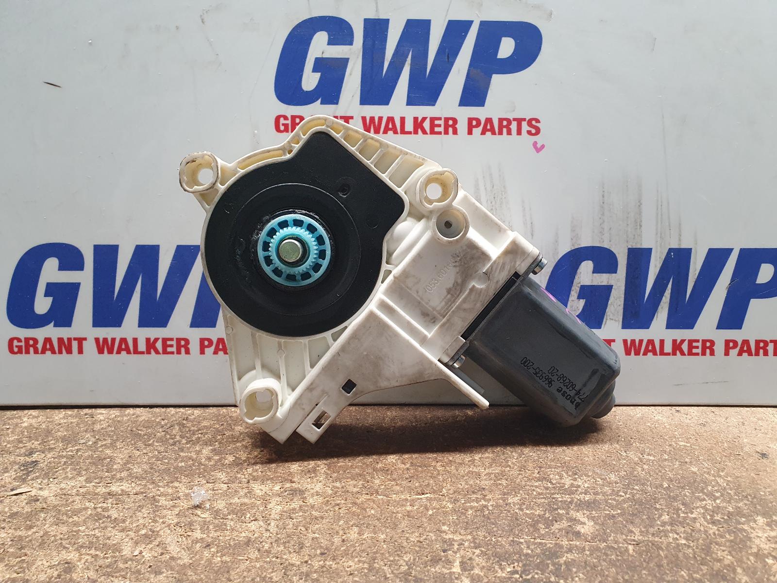 2010 Audi A4 Left Front Window Reg/Motor View Auto part Left Front Window Reg/Motor Audi A4 2010