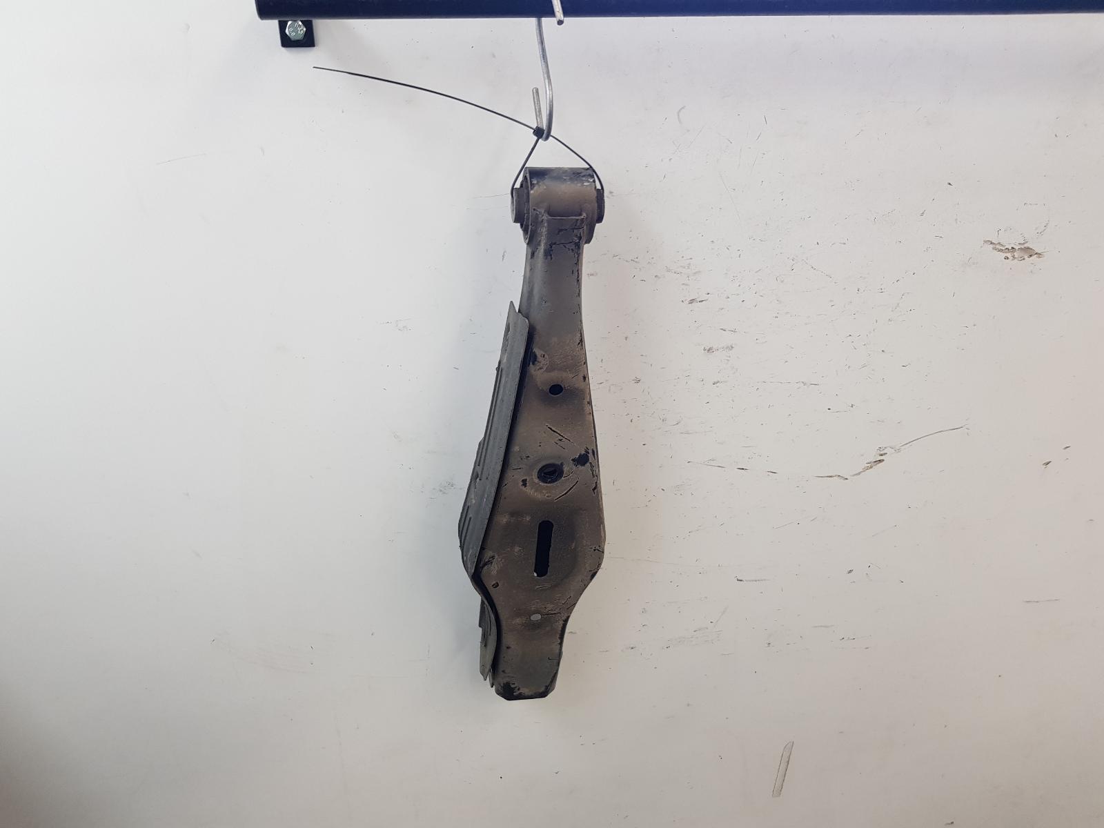 2017 Hyundai Tucson Right Rear Trailing Arm View Auto part Right Rear Trailing Arm Hyundai Tucson 2017
