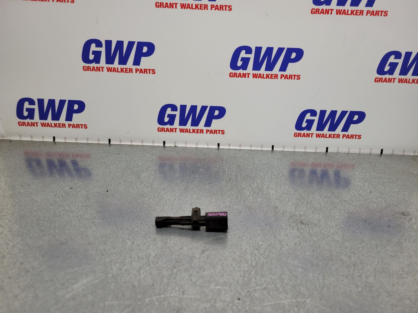 View Auto part Abs Sensor Volkswagen Caddy 2013