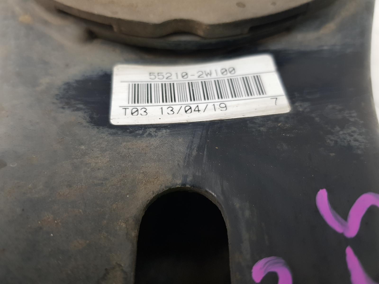 View Auto part Right Rear Trailing Arm Kia Sorento 2013