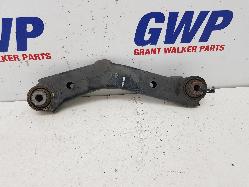View Auto part Right Rear Trailing Arm Kia Sorento 2013