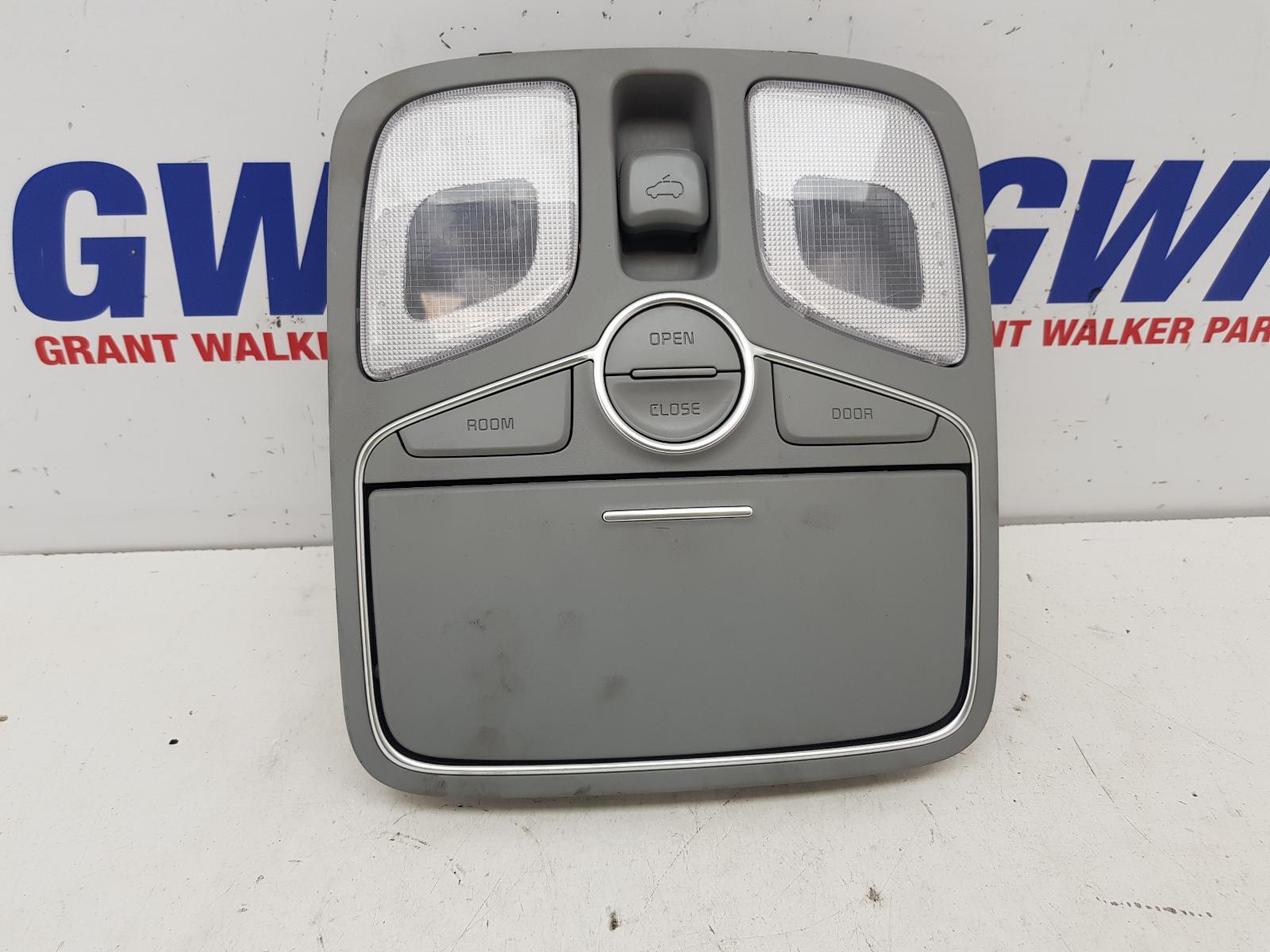 View Auto part Courtesy Light Kia Sorento 2013