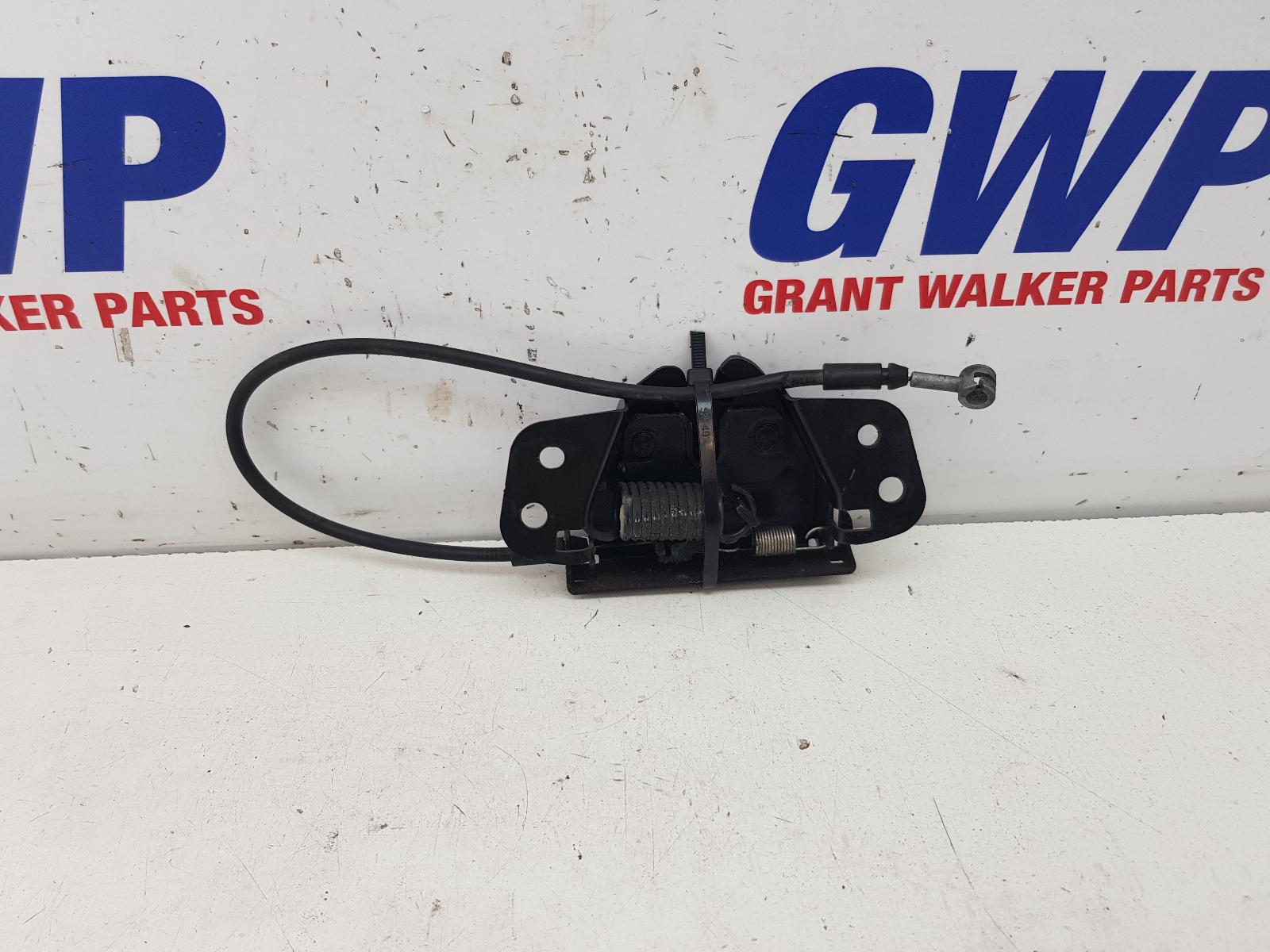 View Auto part Bonnet Lock/Support Hyundai Ix35 2015