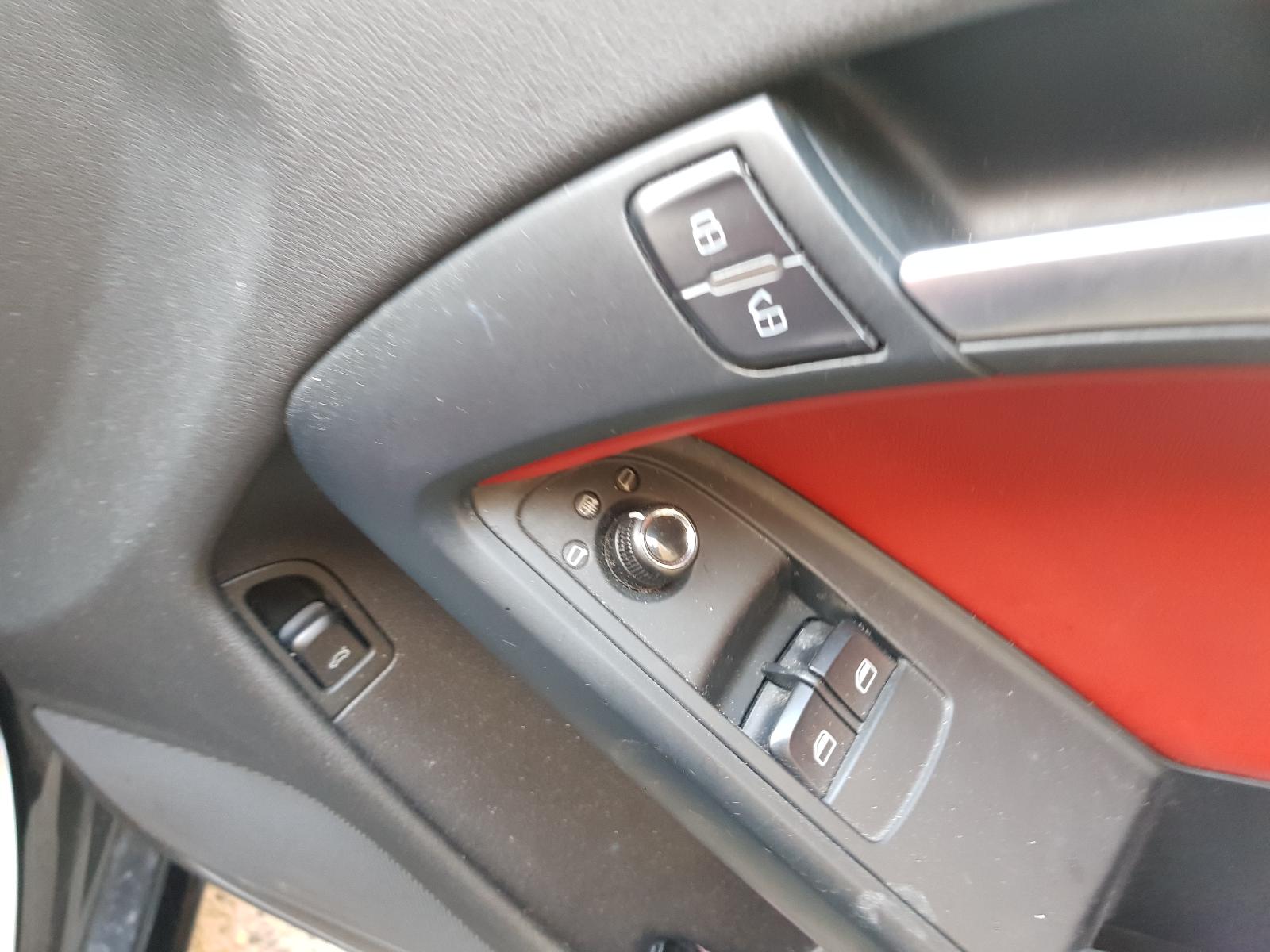 View Auto part Airbag Module/Sensor Audi A5 2010