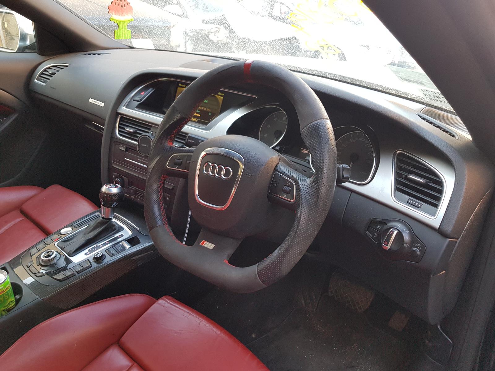 View Auto part Airbag Module/Sensor Audi A5 2010
