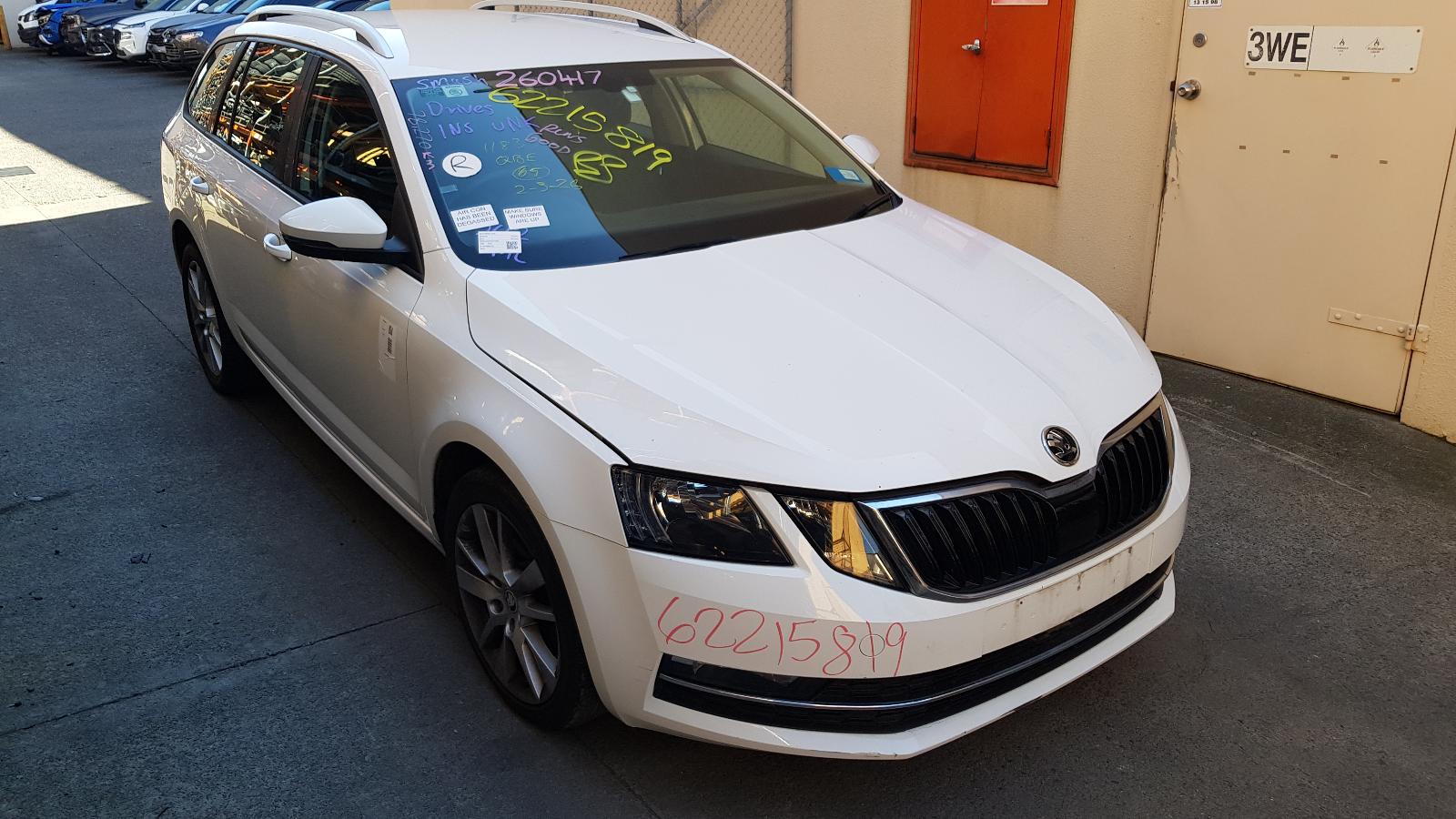 View Auto part Door/Boot/Gate Lock Skoda Octavia 2019