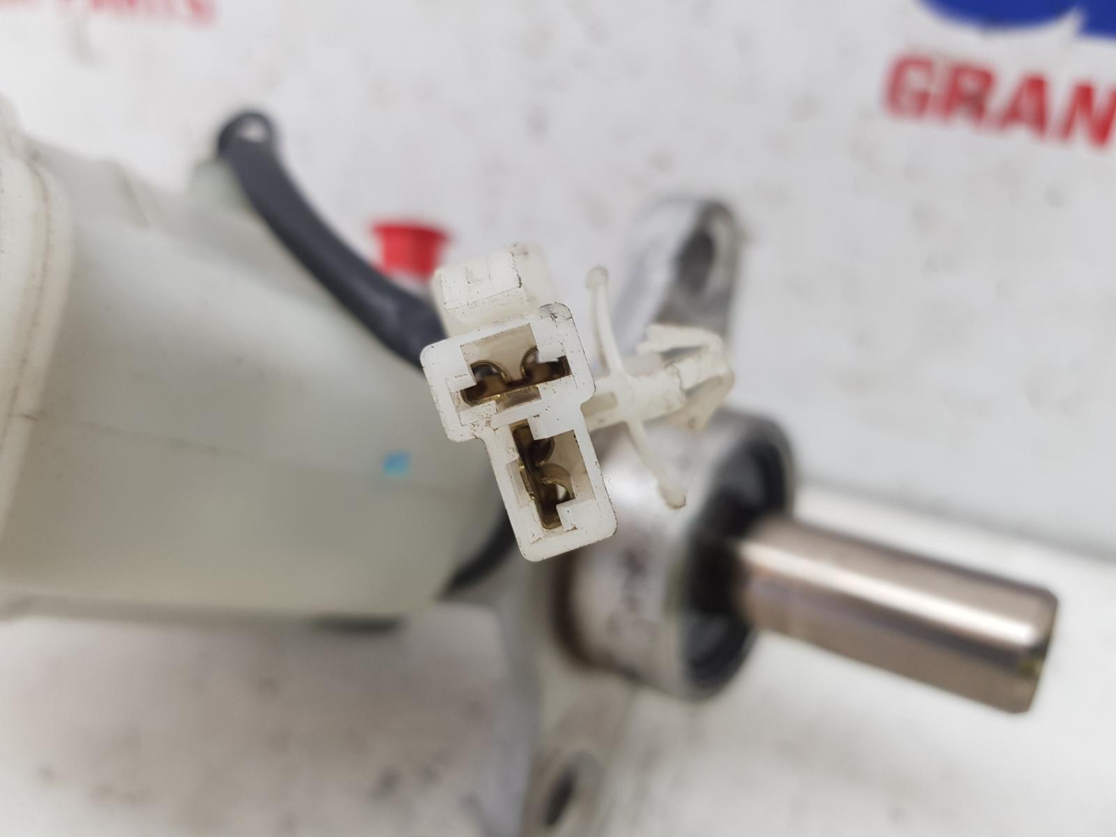 View Auto part Master Cylinder Ford Ranger 2009