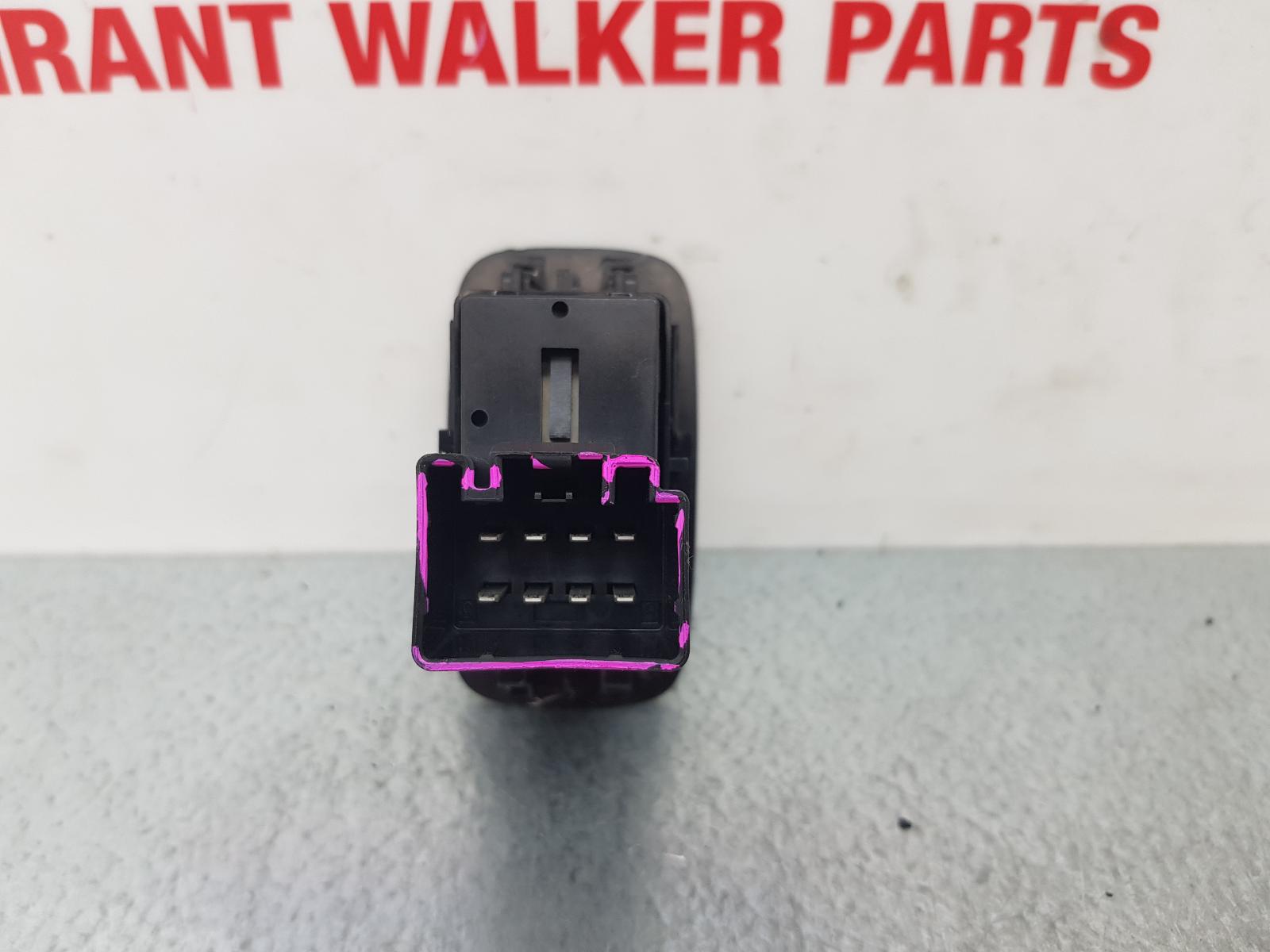 Ford OEM Remanufactured Focus GT Passenger Power Window Switch – 7S4Z14529C / YS4Z14529CA – Left